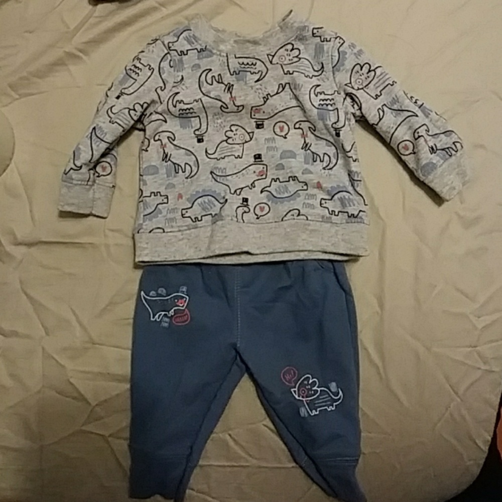Dapper dino sweats